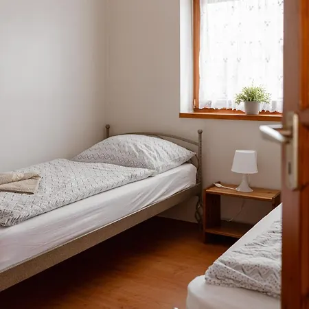 Apartament Kotyogo Apartmanok, *