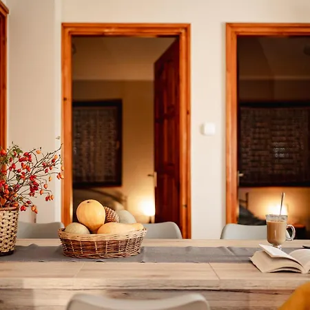 Kotyogó Apartmanok,