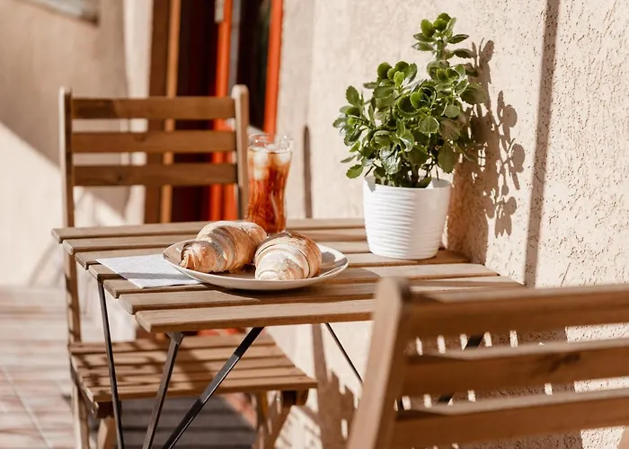 Kotyogo Apartmanok, Apartament *