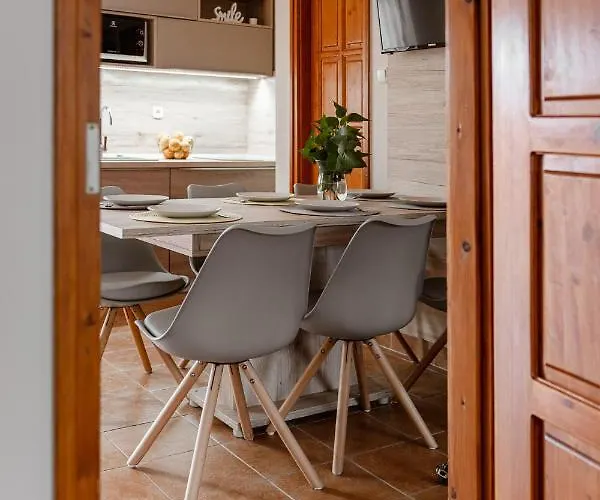 Kotyogo Apartmanok, דירה *