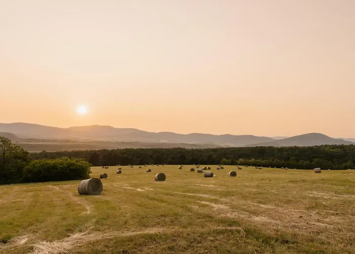 דירה Kotyogo Apartmanok, *
